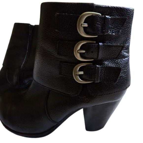 Bolo by Born Ankle Boots Leather Black Buckle Moto Goth Biker Block Heel Sz. 7.5 - Picture 4 of 15
